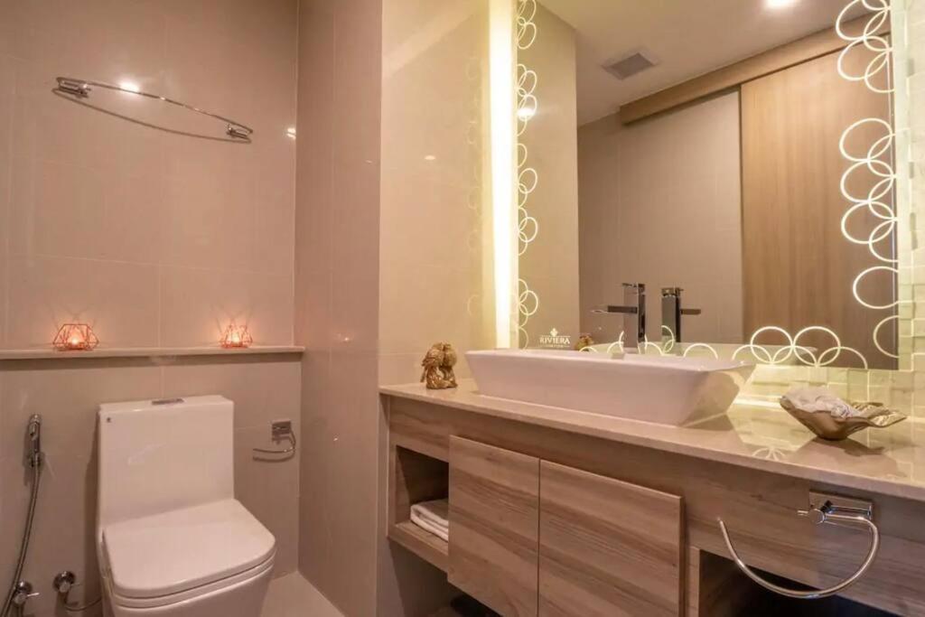 Апартаменты The Riviera Jomtien Экстерьер фото