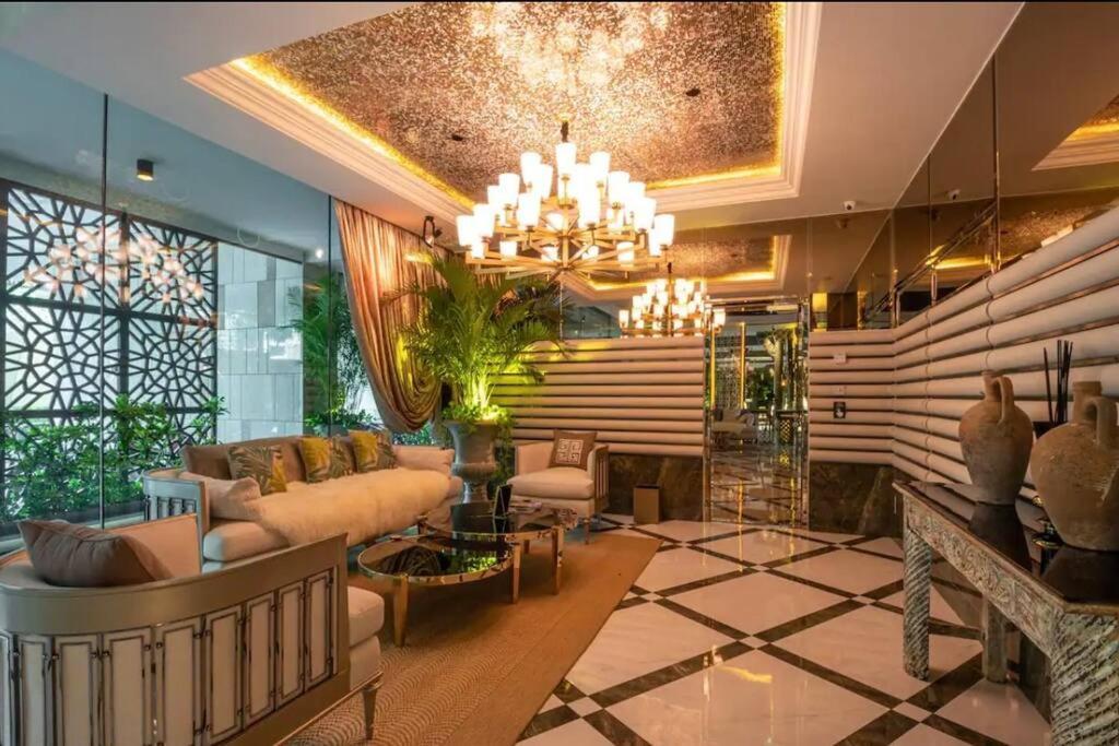 Апартаменты The Riviera Jomtien Экстерьер фото